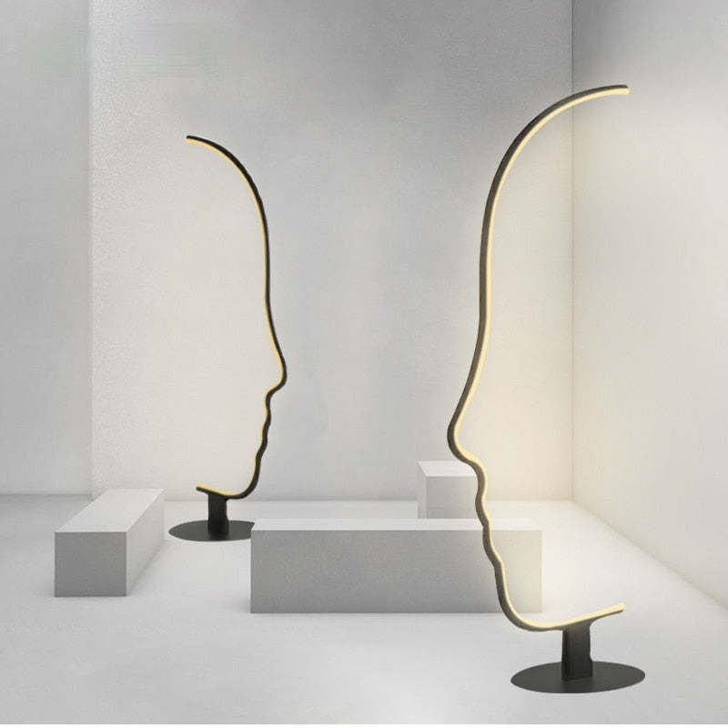 Human Face Outline Floor Lamp – Modern Arc Design