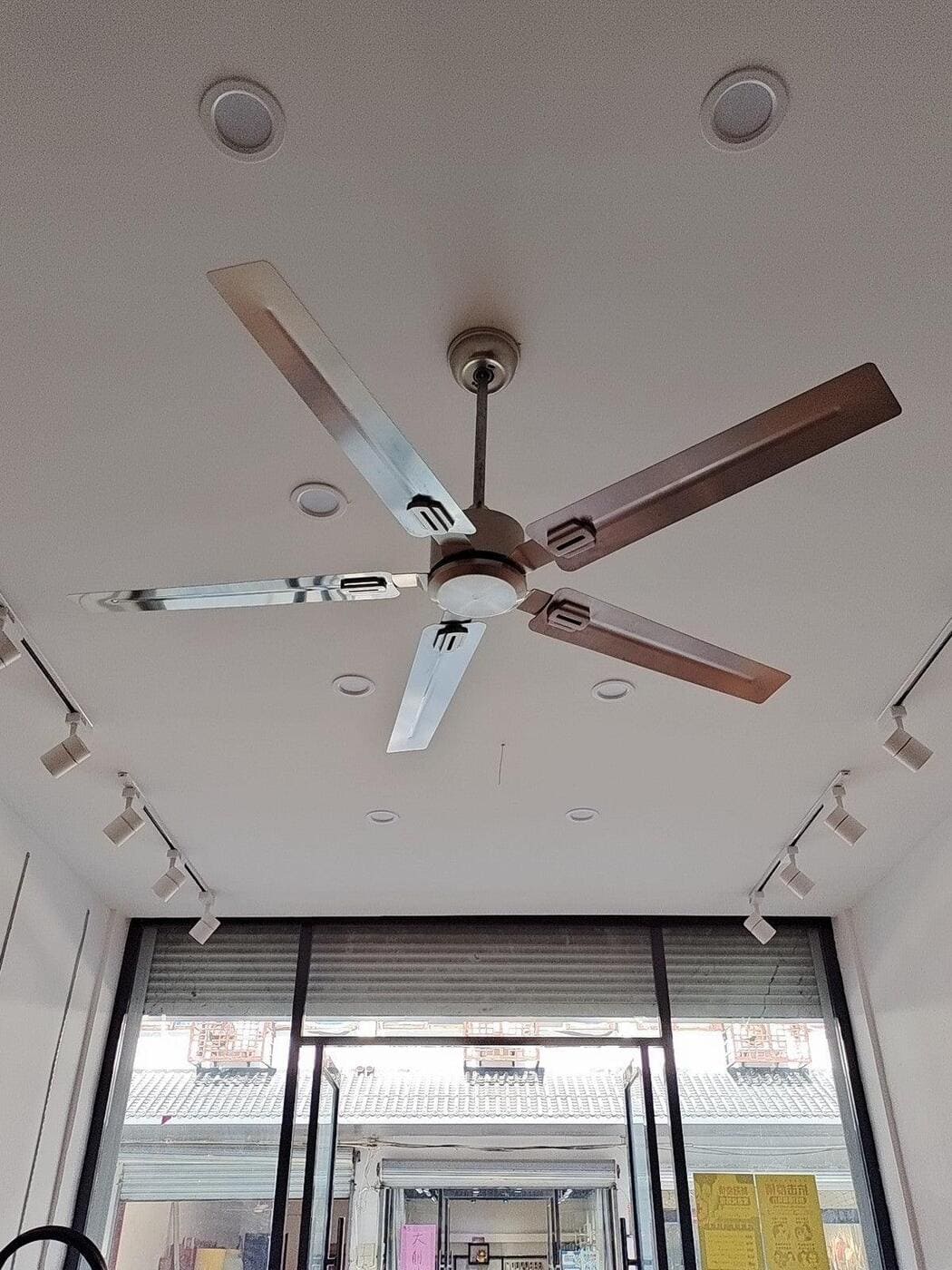 Industrial 5-Blade Ceiling Fan – Durable & Efficient