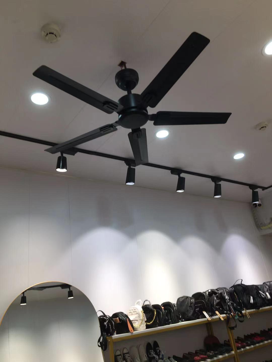 Industrial 5-Blade Ceiling Fan – Durable & Efficient