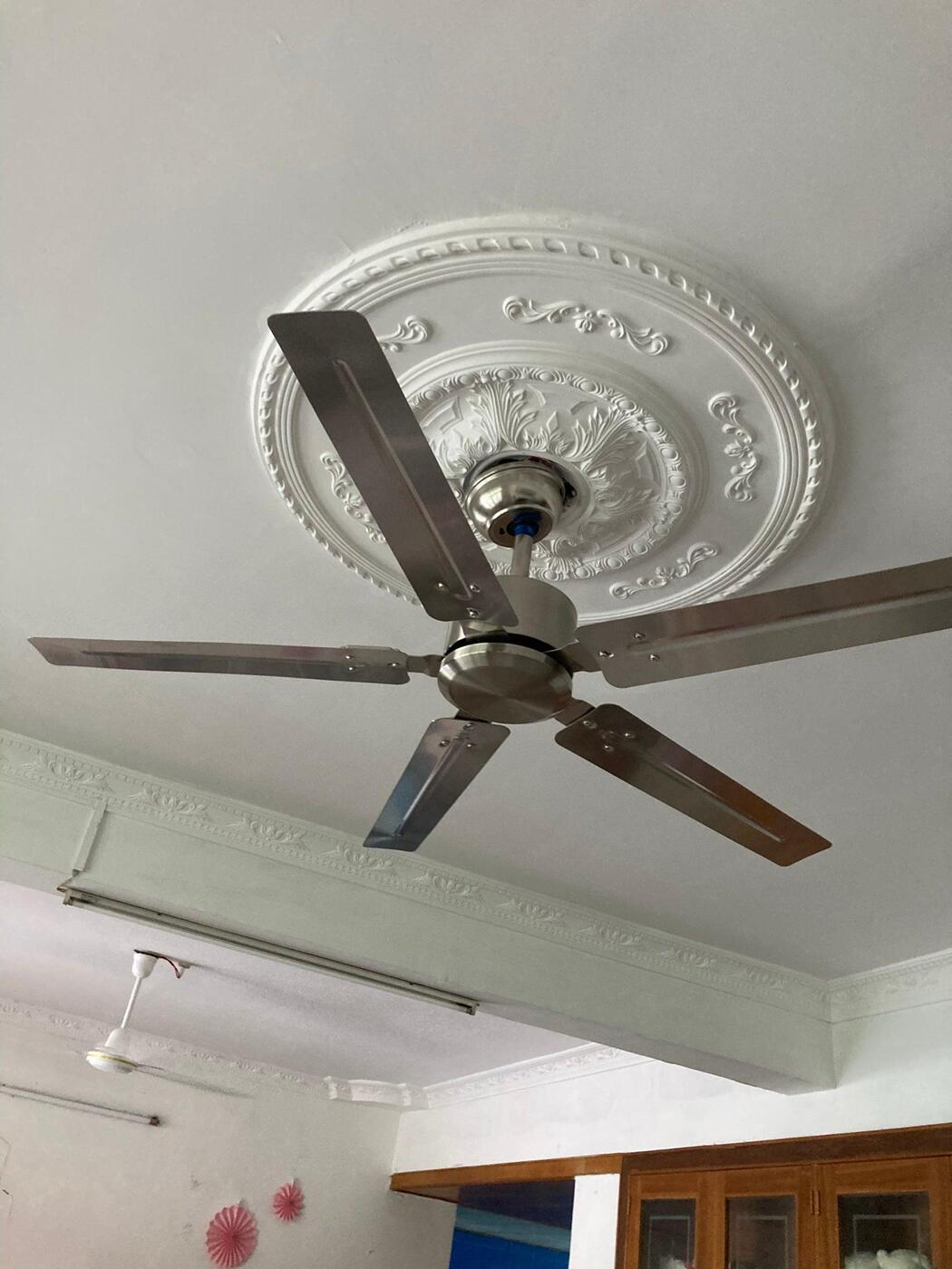 Industrial 5-Blade Ceiling Fan – Durable & Efficient