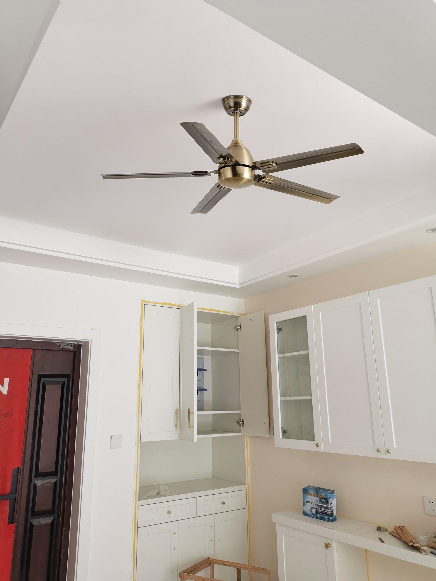 Industrial 5-Blade Ceiling Fan – Durable & Efficient