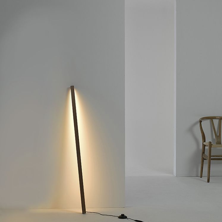 Linear Wooden Floor Lamp – Modern Minimalist Look