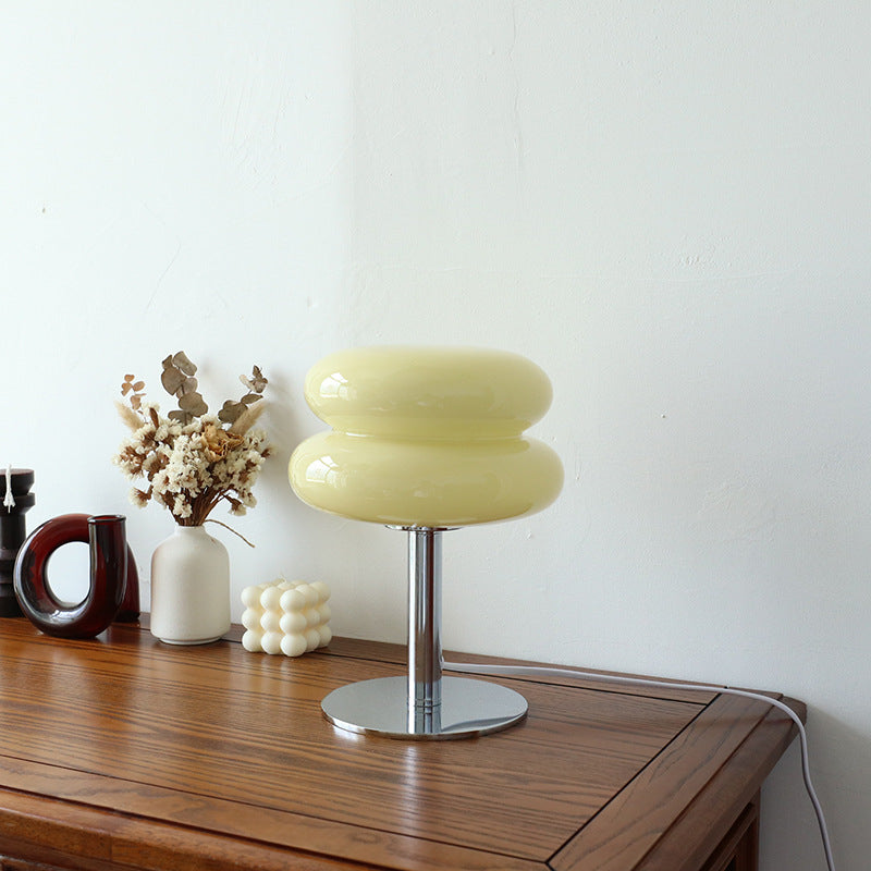 Macaron Retro Table Lamp - Modern Soft Light