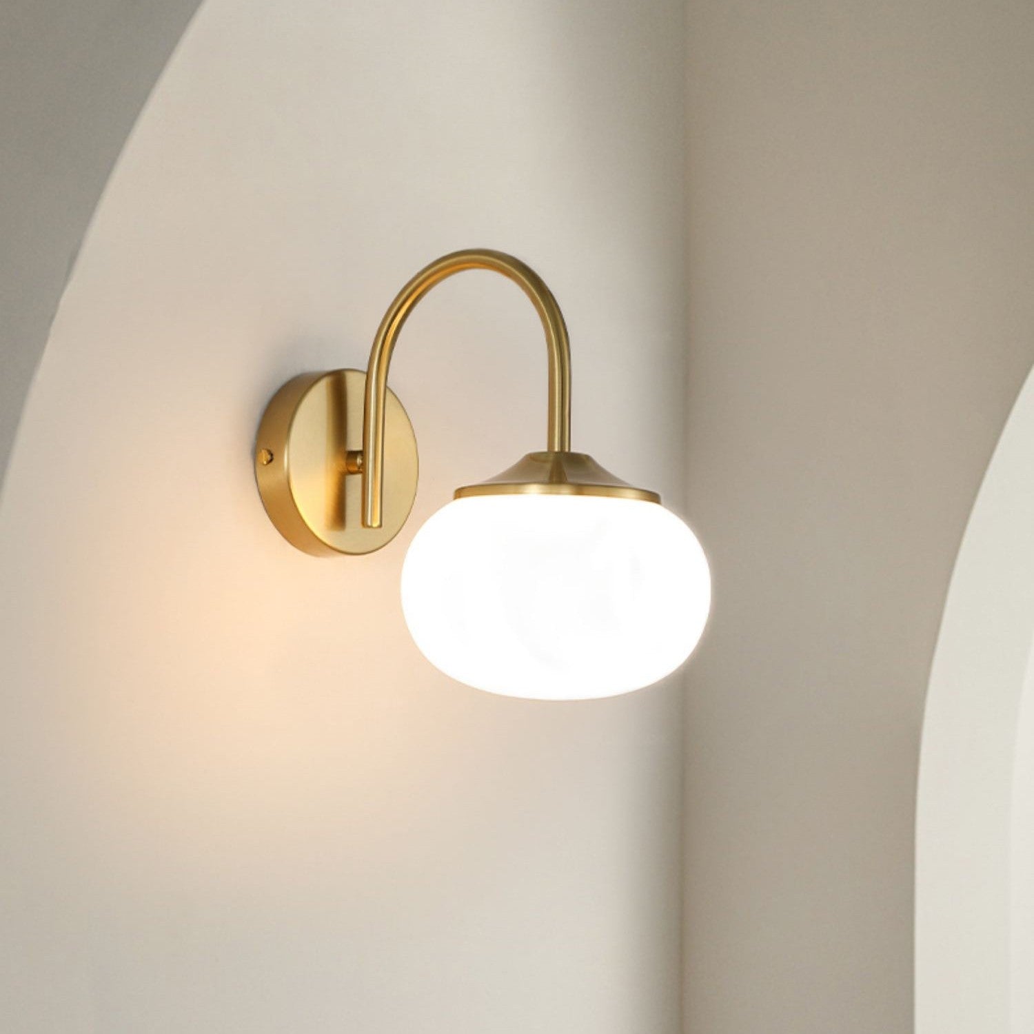 Marshmallow Wall Lamp – Glass & Brass Finish