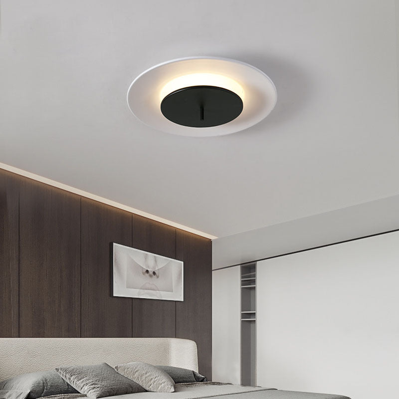 Minimalist Circular LED Ceiling Light - Soft Illumination