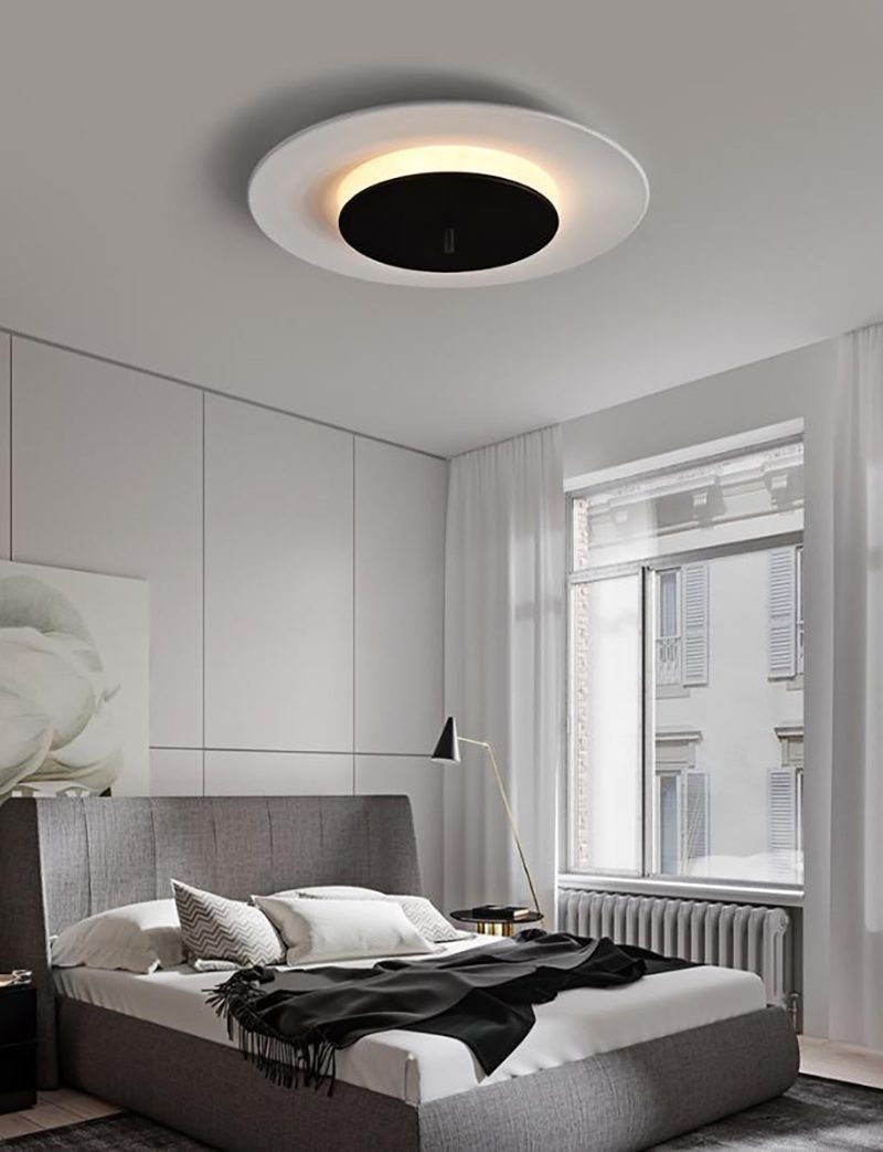 Minimalist Circular LED Ceiling Light - Soft Illumination