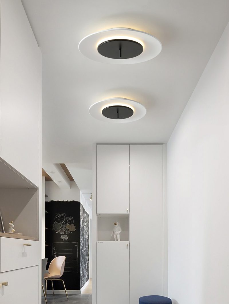 Minimalist Circular LED Ceiling Light - Soft Illumination