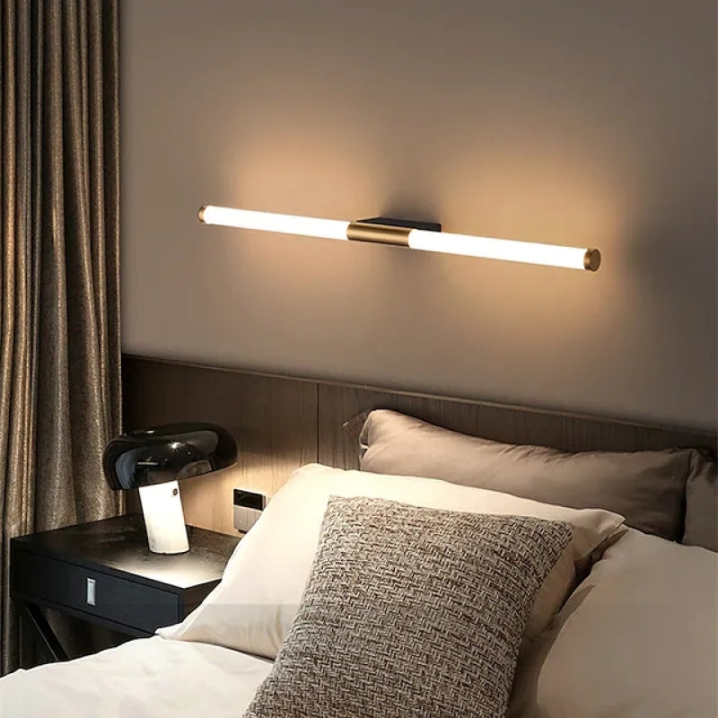 Minimalist Linear Metal Wall Lamp - Gold Bar Shape