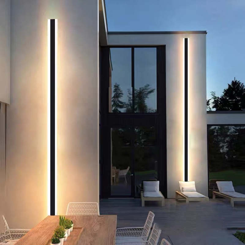 Minimalist Outdoor LED Wall Light – Dimmable & Motion Sensor Feature