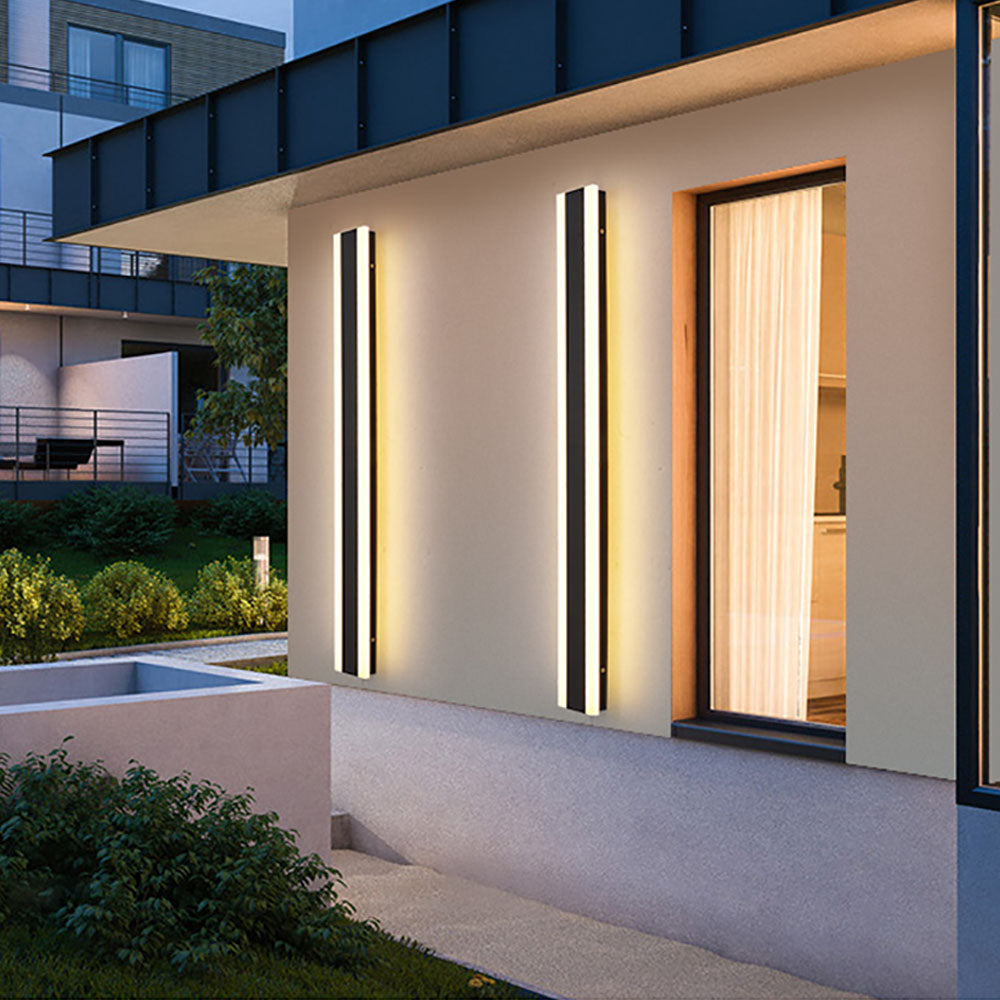 Minimalist Outdoor LED Wall Light – Dimmable & Motion Sensor Feature