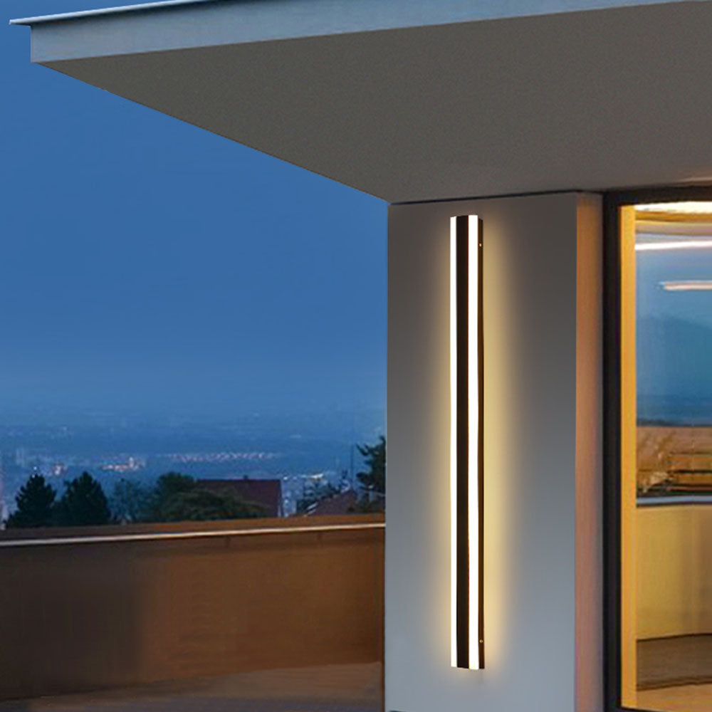 Minimalist Outdoor LED Wall Light – Dimmable & Motion Sensor Feature