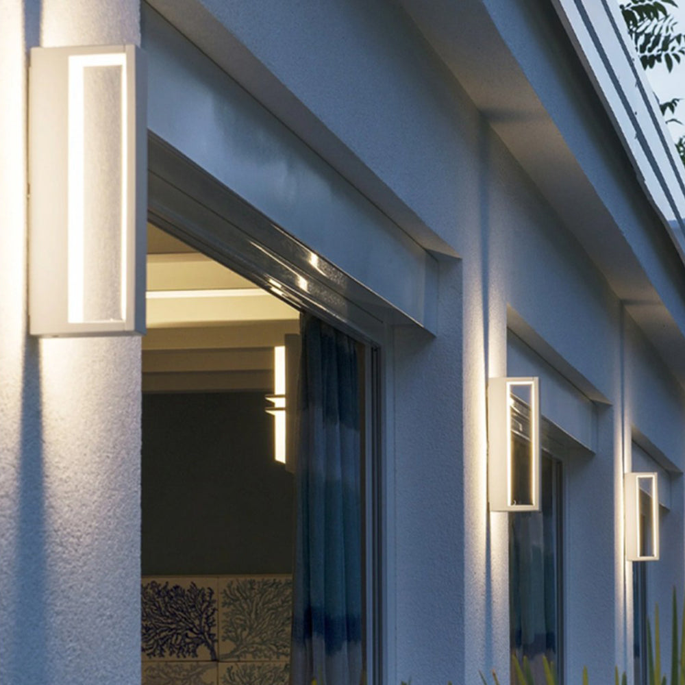 Minimalist Outdoor Wall Sconce – Rectangular, Black or White, Waterproof