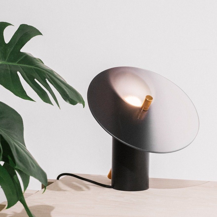 Minimalist Table Lamp – Postmodern Black Metal Design