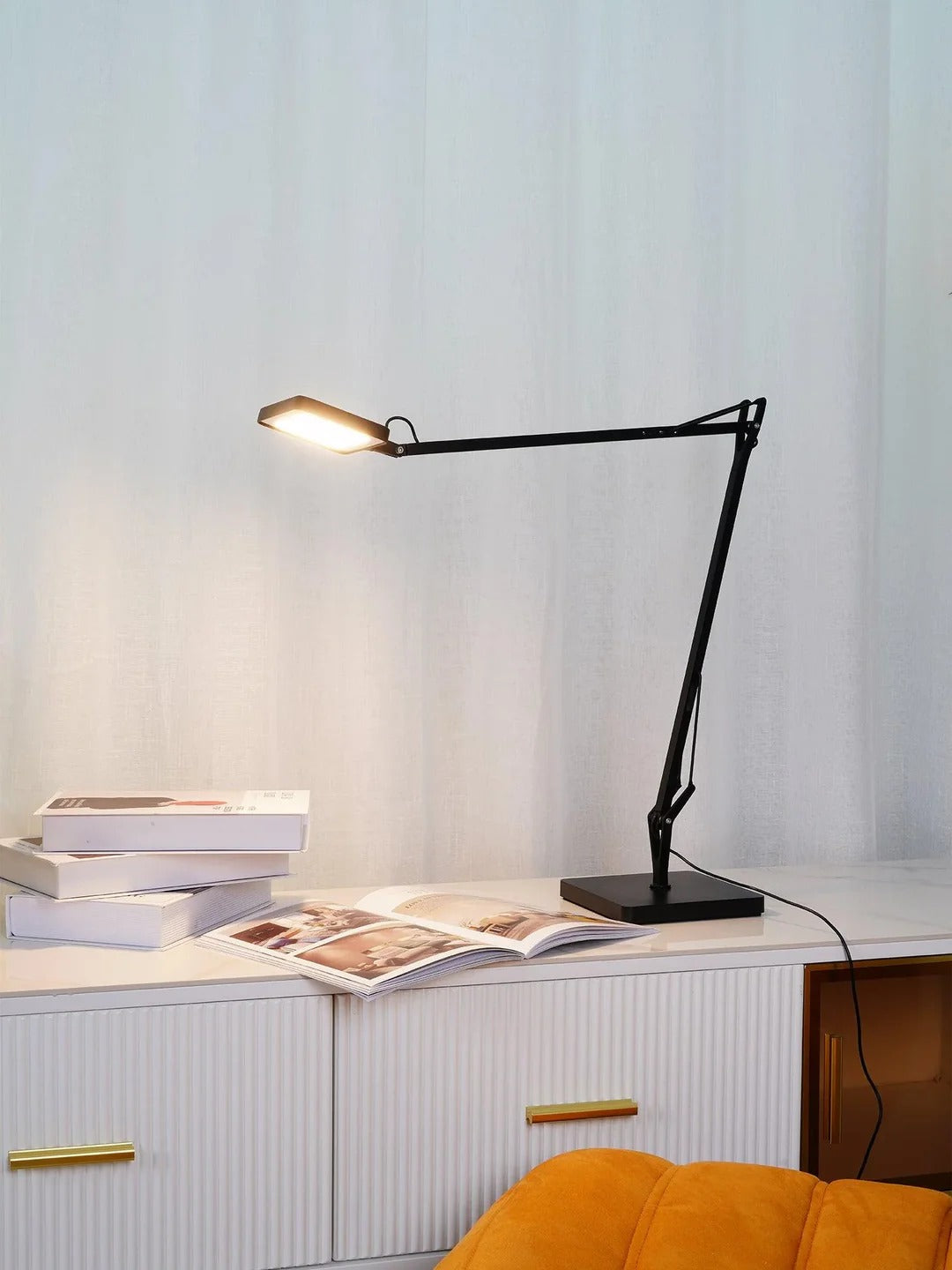 Minimalist Task Desk Lamp, Flexible Arm
