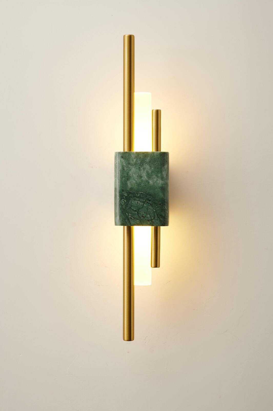 Modern Marble & Brass Wall Light - Minimalist Design