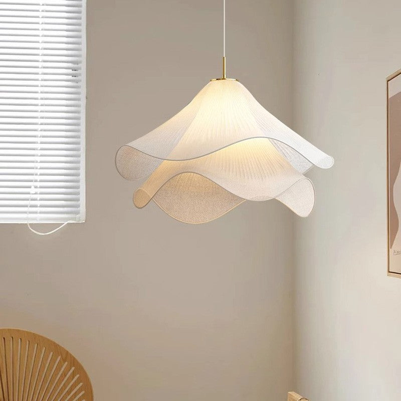 Modern Floral Pendant Light – Blooming Elegance