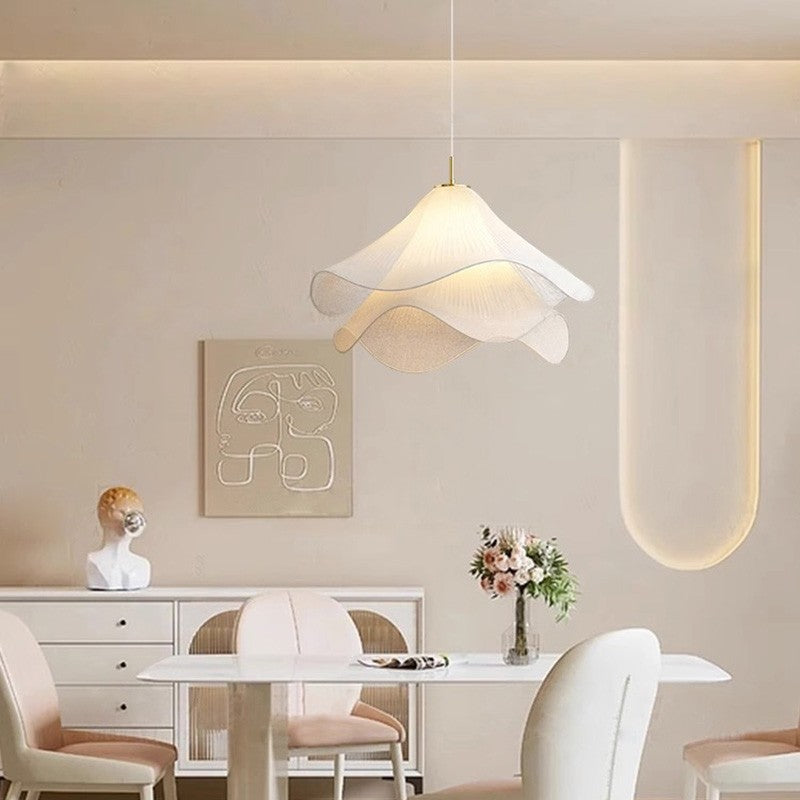 Modern Floral Pendant Light – Blooming Elegance