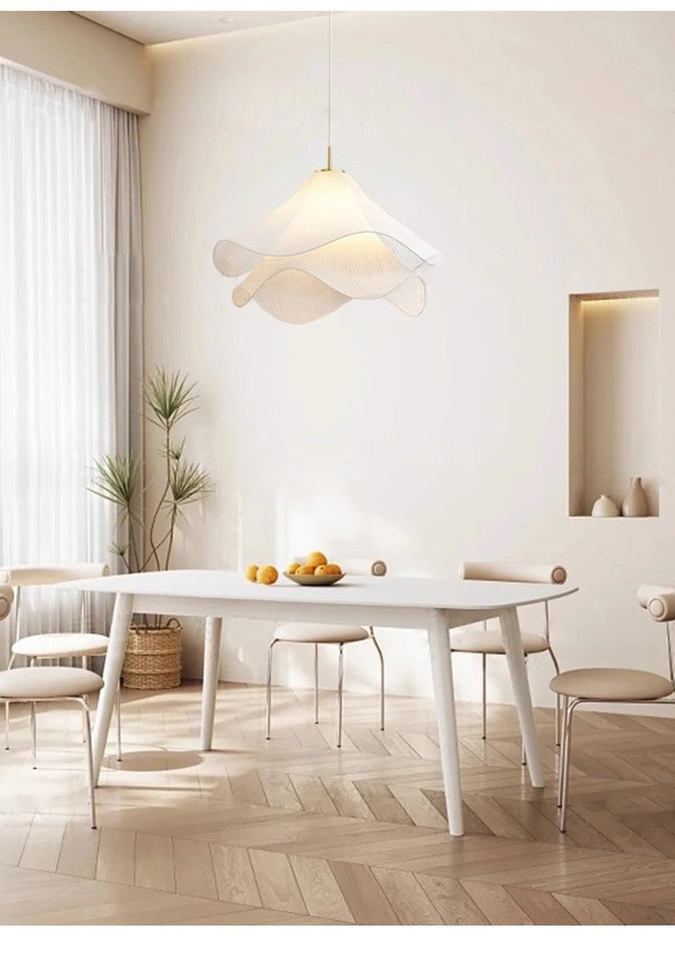 Modern Floral Pendant Light – Blooming Elegance