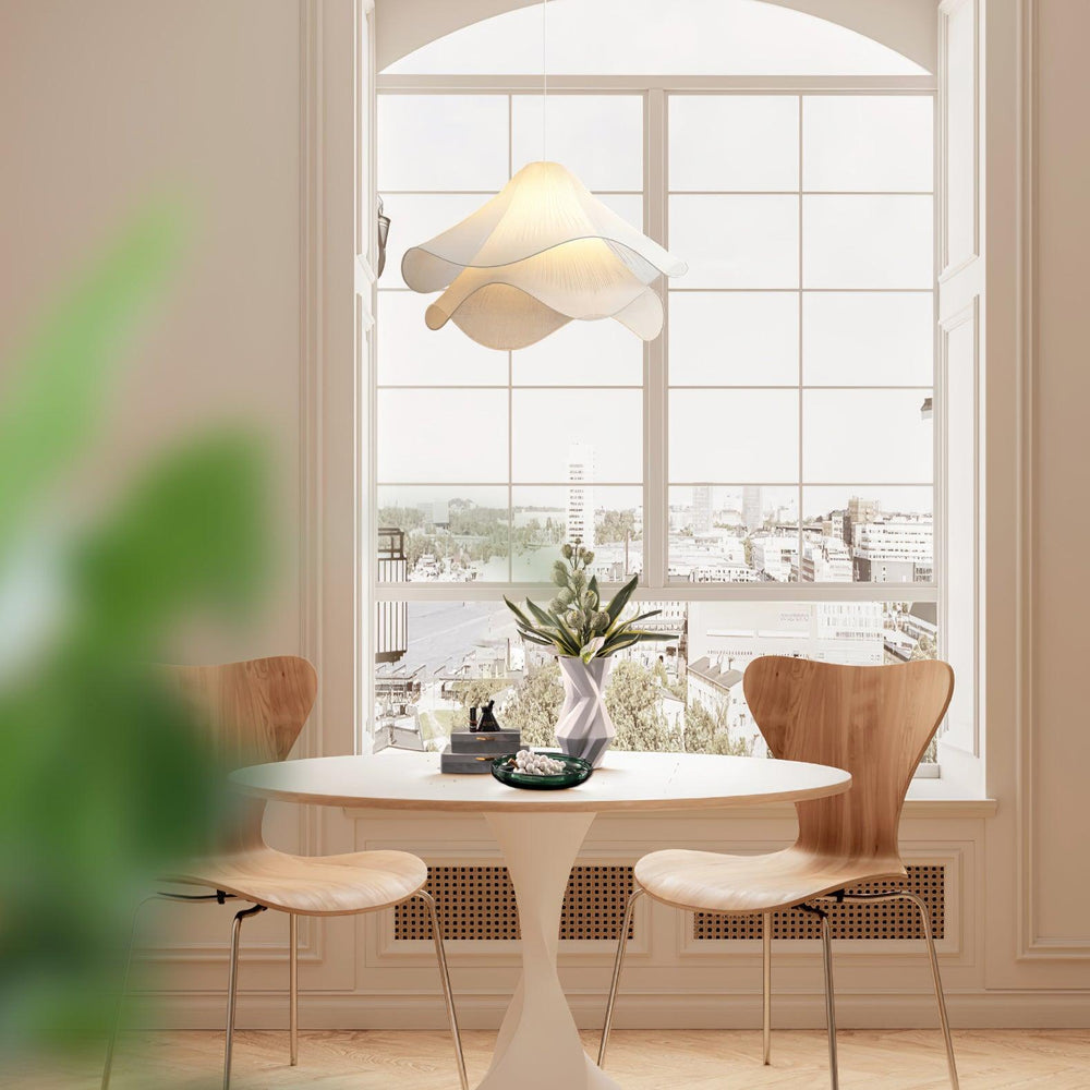 Modern Floral Pendant Light – Blooming Elegance