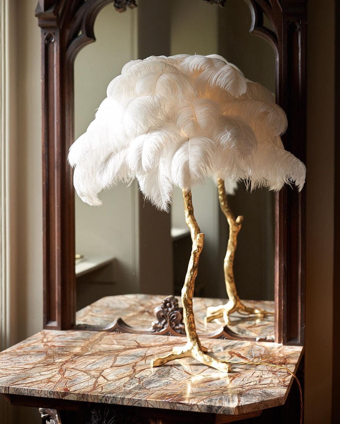 Ostrich Feather Table Lamp - Modern Art Deco Lighting