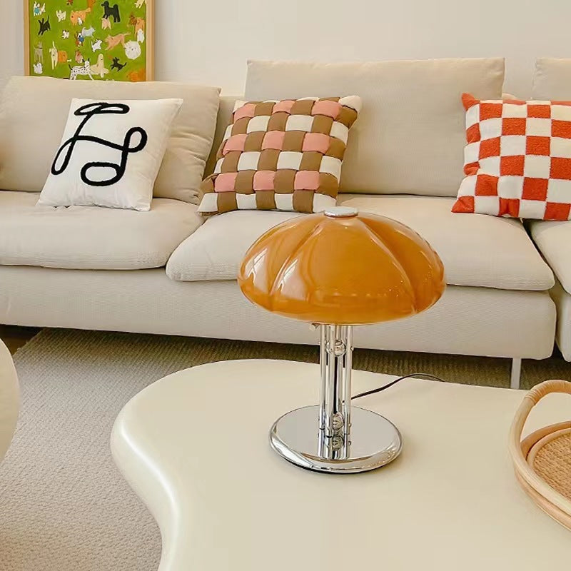 Sophisticated Mushroom Shape Table Lamp