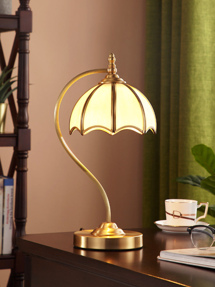 Stylish Umbrella Table Lamp