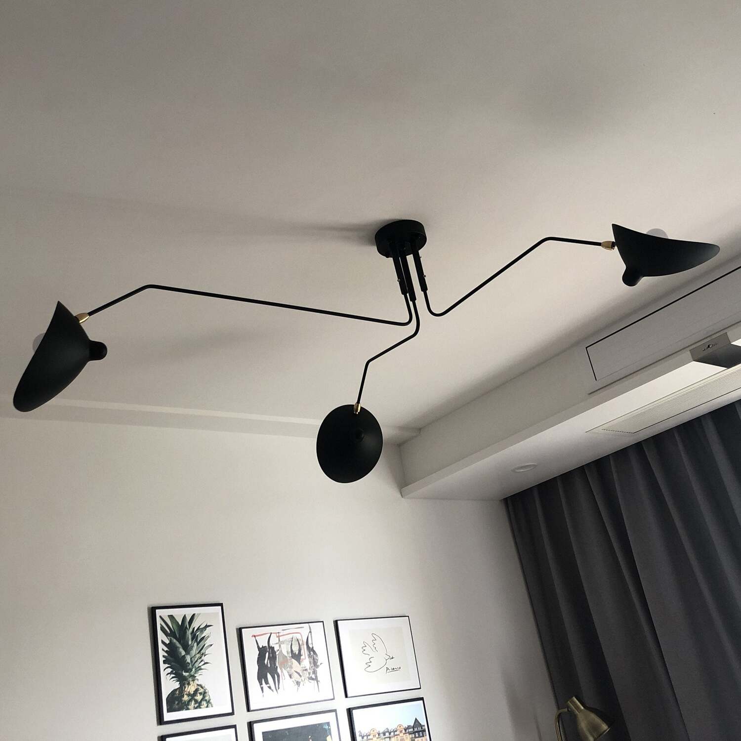 Three Arm Ceiling Lamp – Modern Adjustable Metal Design