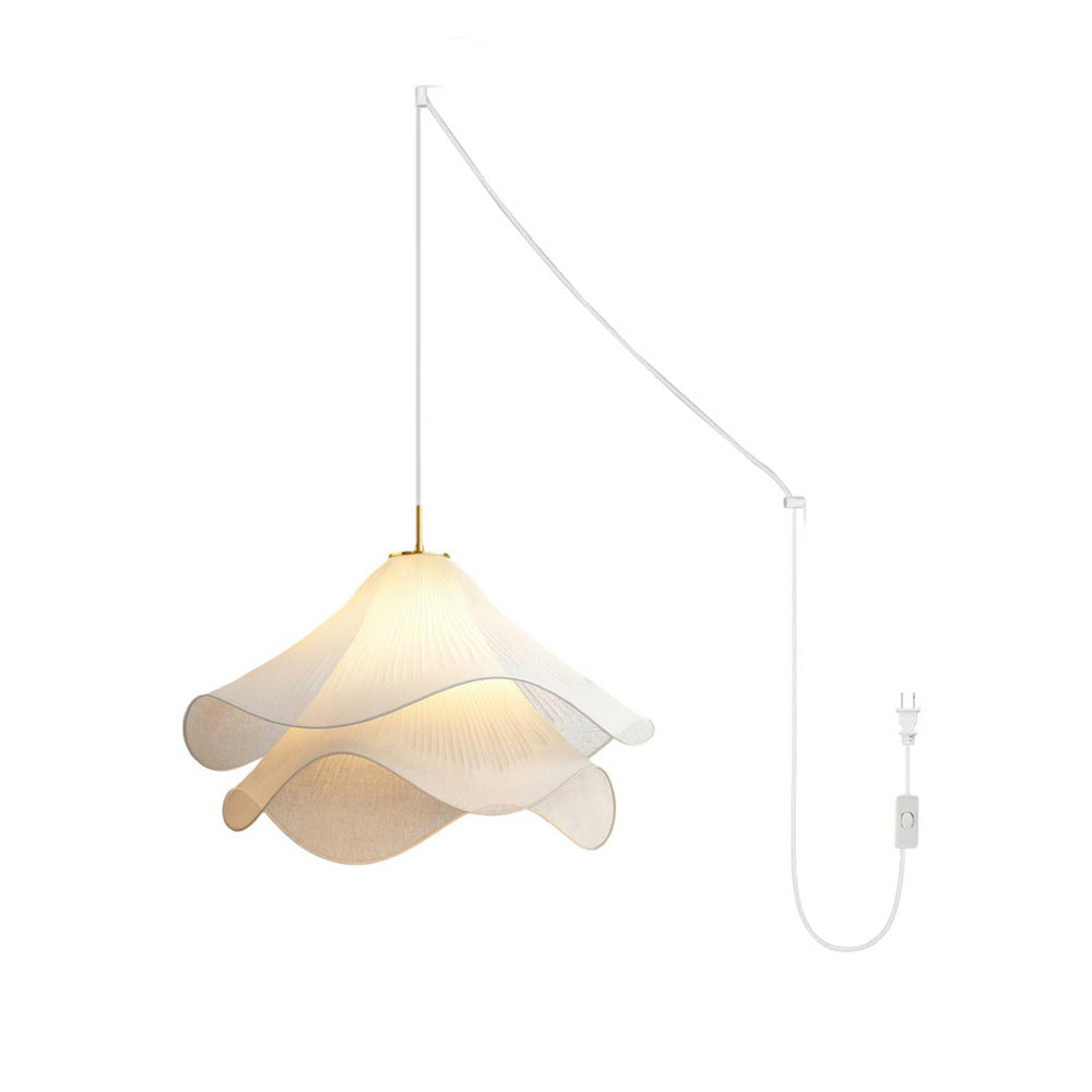 Contemporary Pendant Lamp & Effortless Brass Elegance