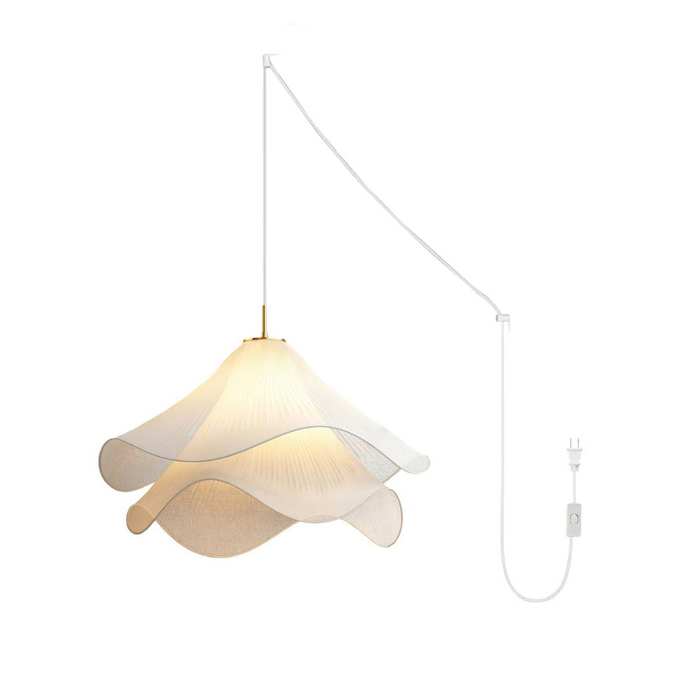 Contemporary Pendant Lamp & Effortless Brass Elegance