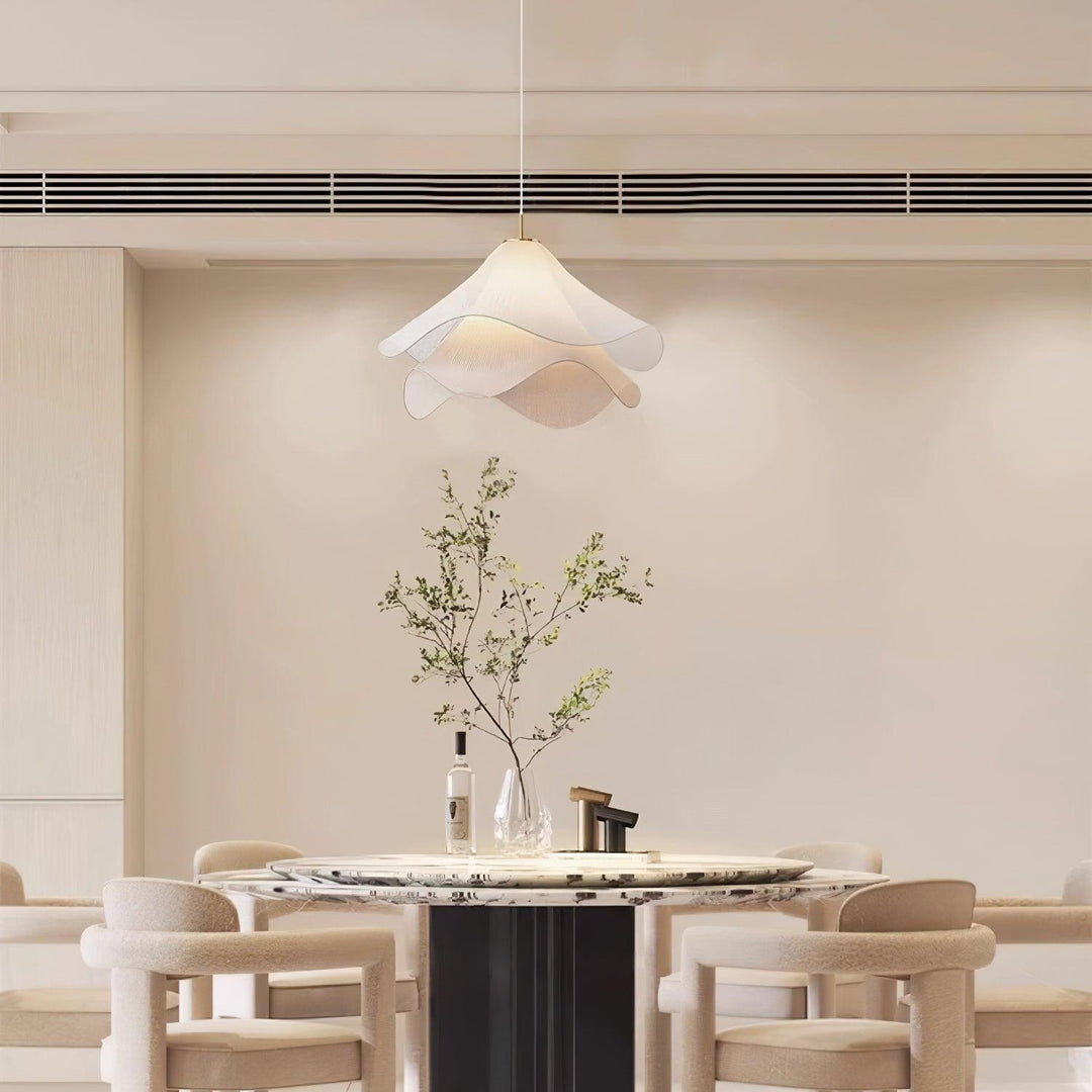 Contemporary Pendant Lamp & Effortless Brass Elegance