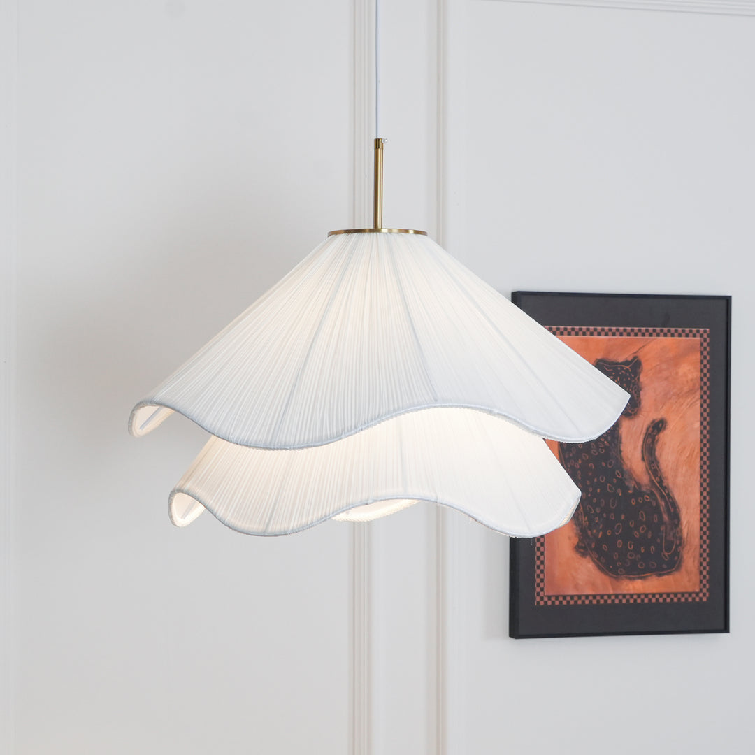 Contemporary Pendant Lamp & Effortless Brass Elegance