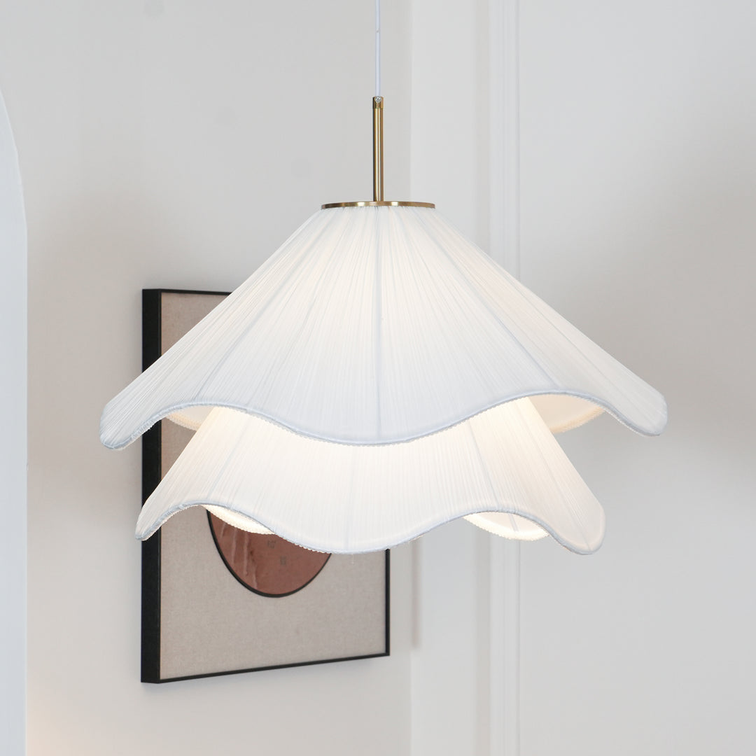 Contemporary Pendant Lamp & Effortless Brass Elegance