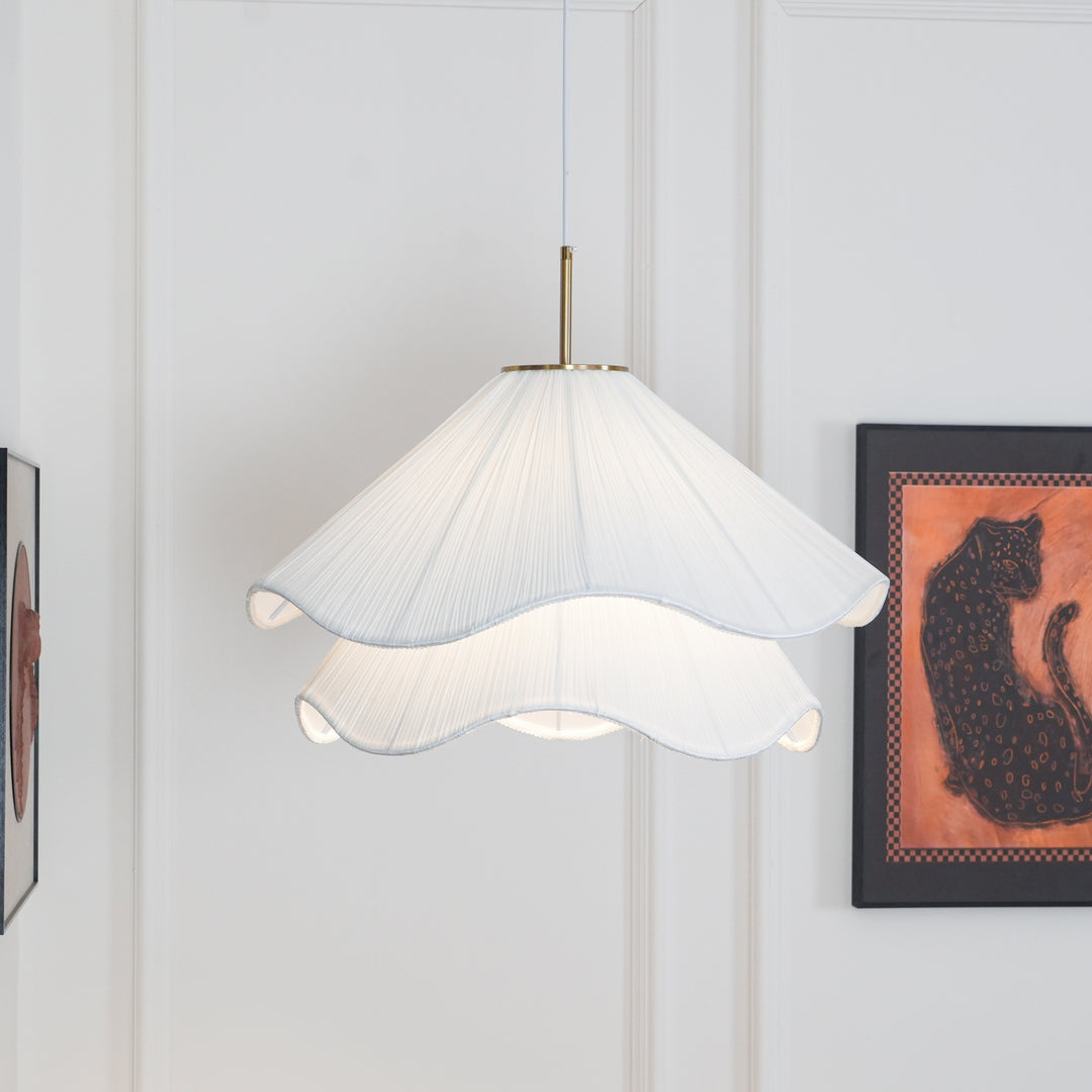 Contemporary Pendant Lamp & Effortless Brass Elegance