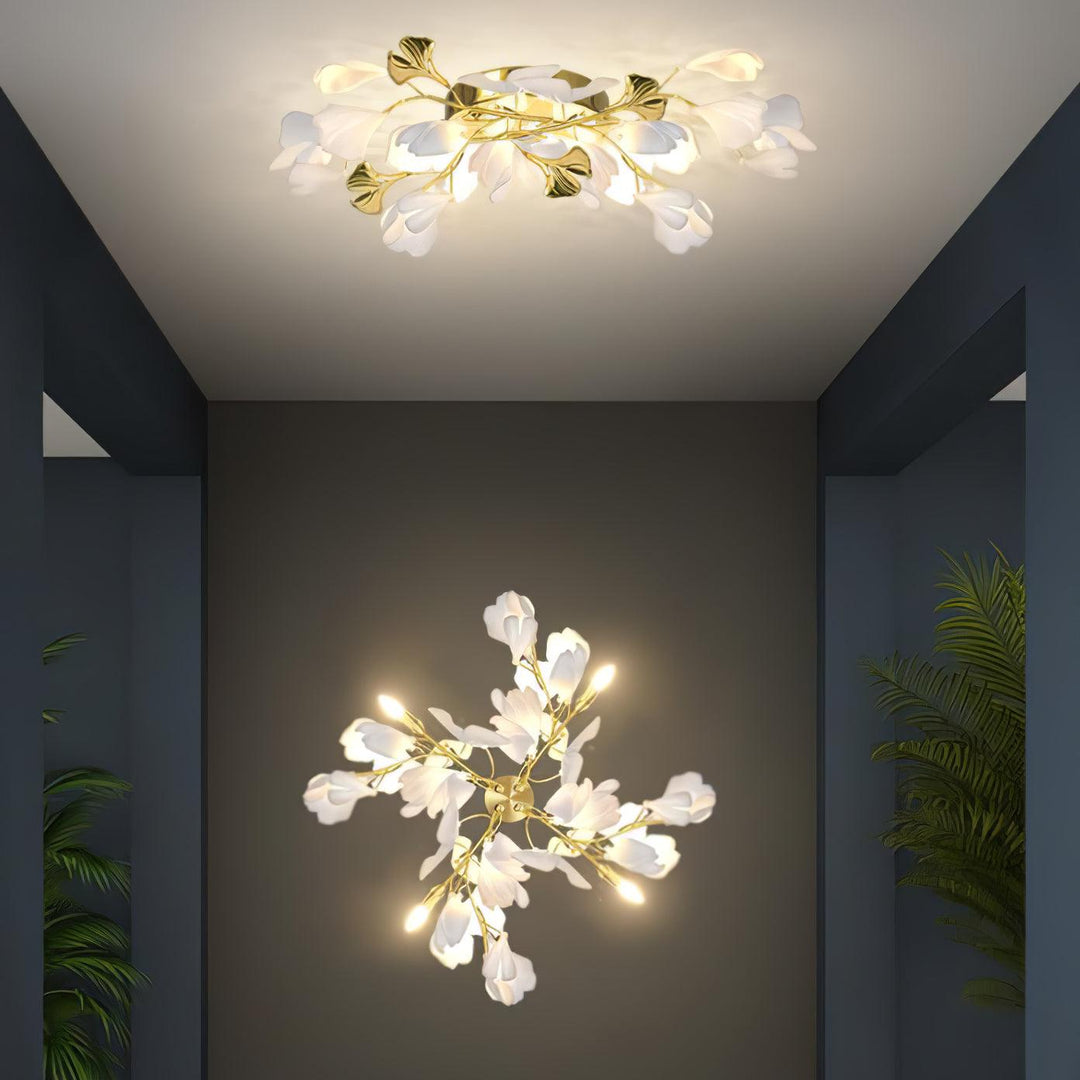 Elegant Floral Wall Lamp – Modern Gold & White