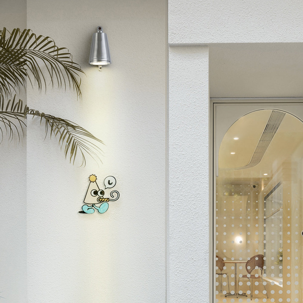 Industrial Metal Bell-Shaped Waterproof Outdoor Wall Lamp for Corridors and Balconies