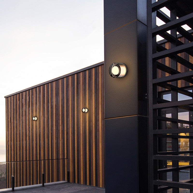 Modern Mini LED Outdoor Wall Lamp – Waterproof and Energy-Efficient