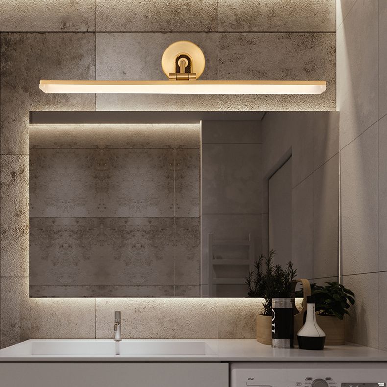 Modern Wall Lamp – Minimalist Black & Brass