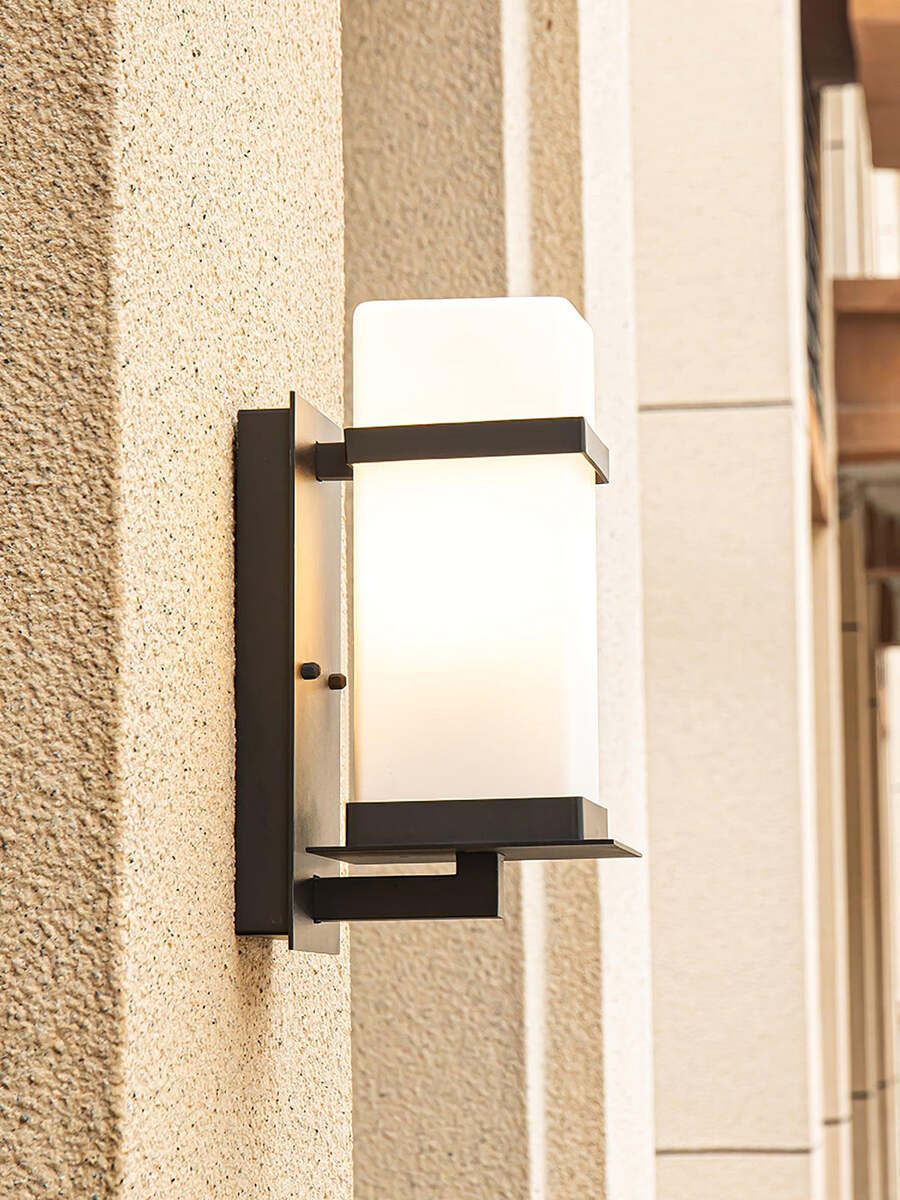Modern Waterproof Metal and Glass Outdoor Wall Light for Patio and Garden