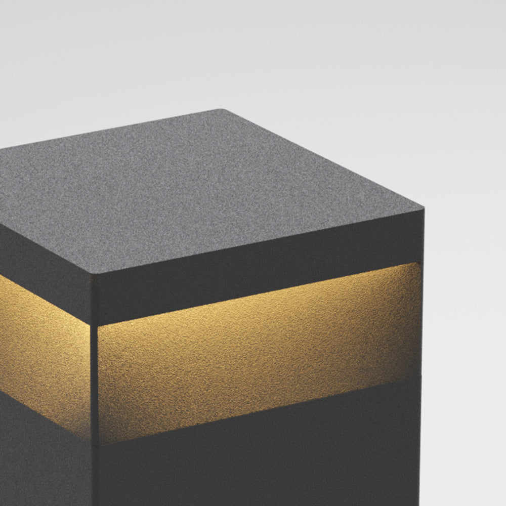 Outdoor Bollard Light – Industrial Warm Glow