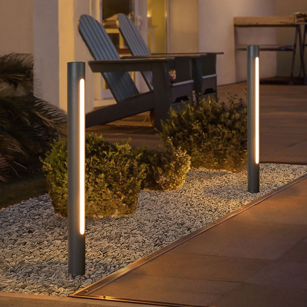 Outdoor Bollard Light – Modern Integrated Glow