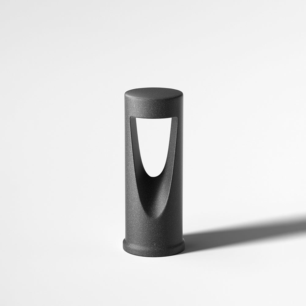 Outdoor Bollard Light – Sleek Fixed Accent