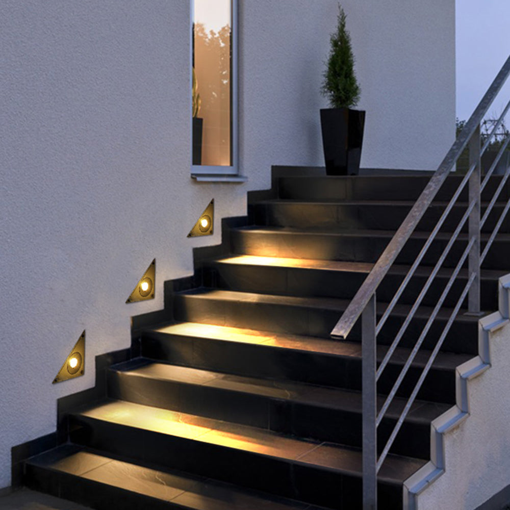 Outdoor Step & Deck Light, Motion-Activated