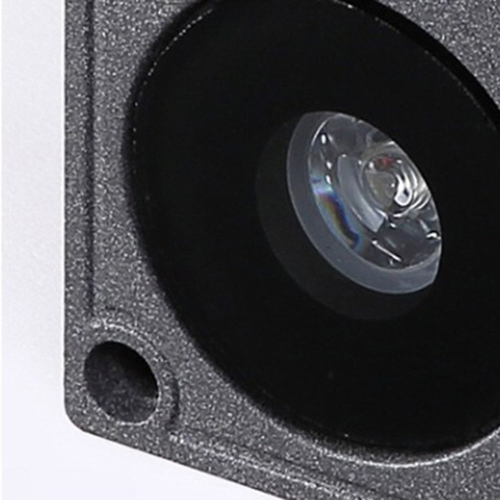 Outdoor Step & Deck Light, Motion-Activated