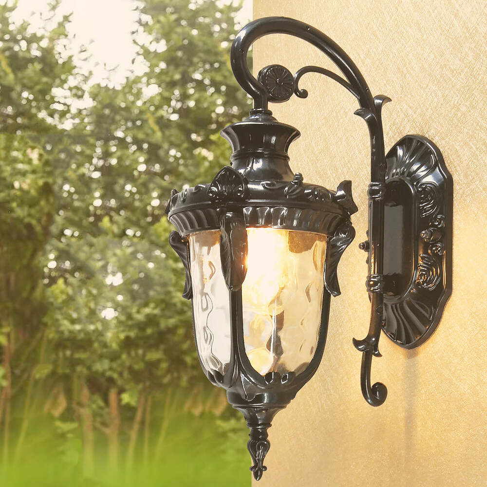Vintage Brass Outdoor Wall Lantern – Antique Style Waterproof Light