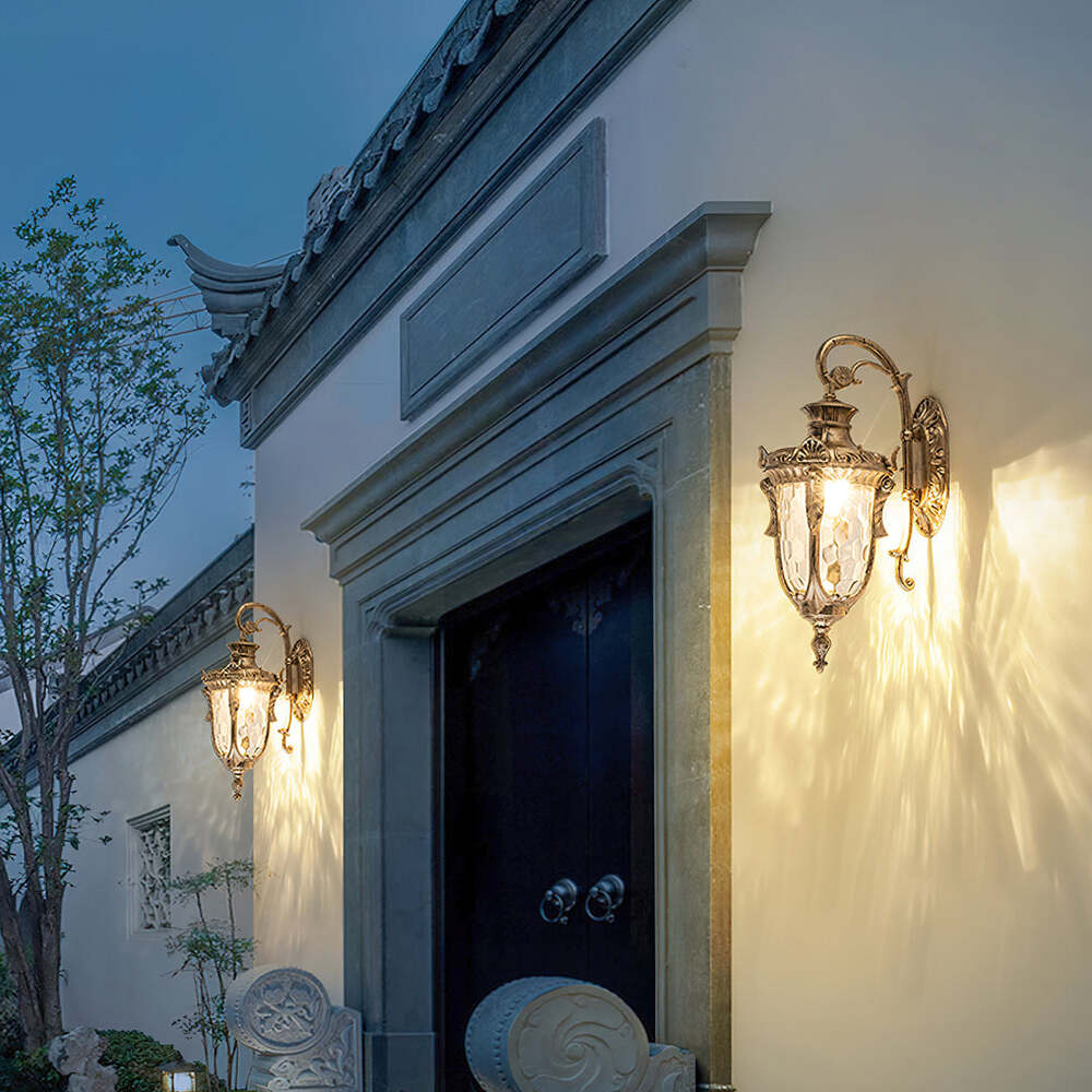 Vintage Brass Outdoor Wall Lantern – Antique Style Waterproof Light