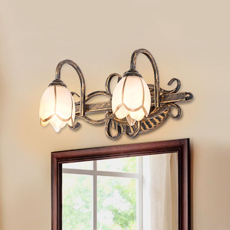 Vintage Wall Lamp & Floral Brass Elegance