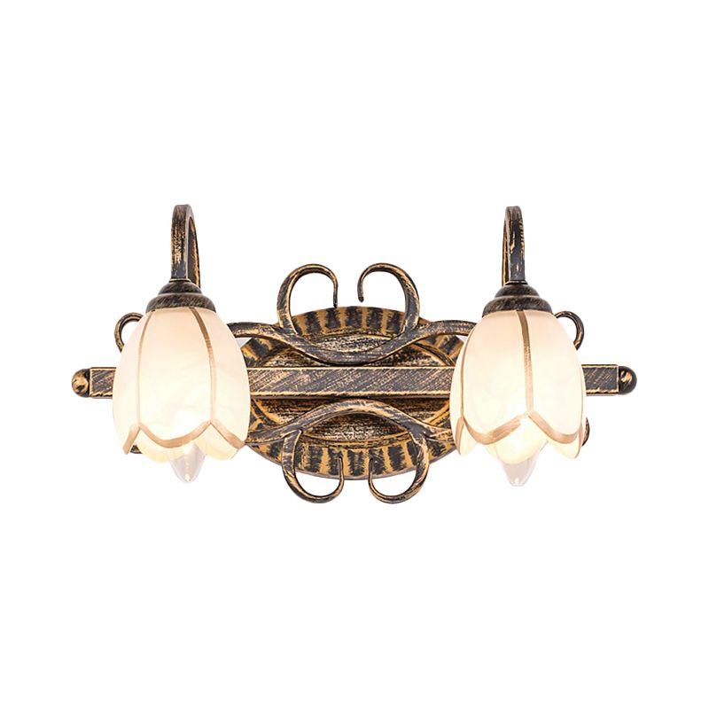 Vintage Wall Lamp & Floral Brass Elegance