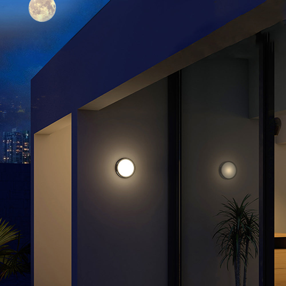 Waterproof Round Black LED Outdoor Wall Lamp – Modern and Minimalist Design